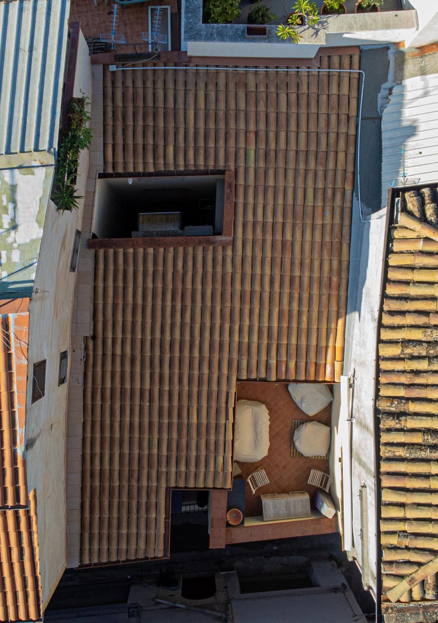 Maquedino Holiday Home & Terrace - Cozy Central Loft ปาแลร์โม ภายนอก รูปภาพ
